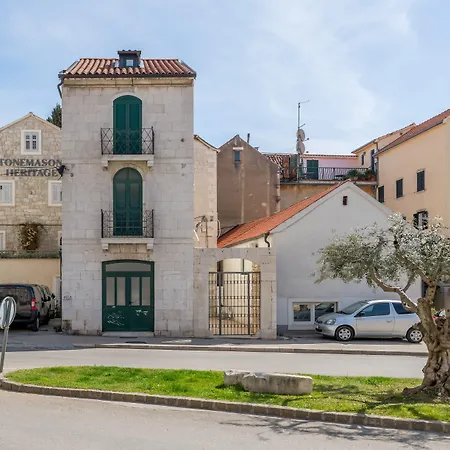 Pensjonat Stonemasons Heritage Split