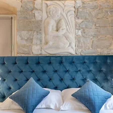 Гостевой дом Stonemasons Heritage Сплит