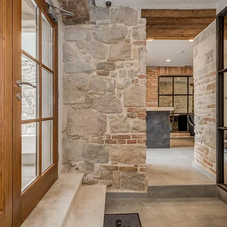 Guest house Stonemasons Heritage