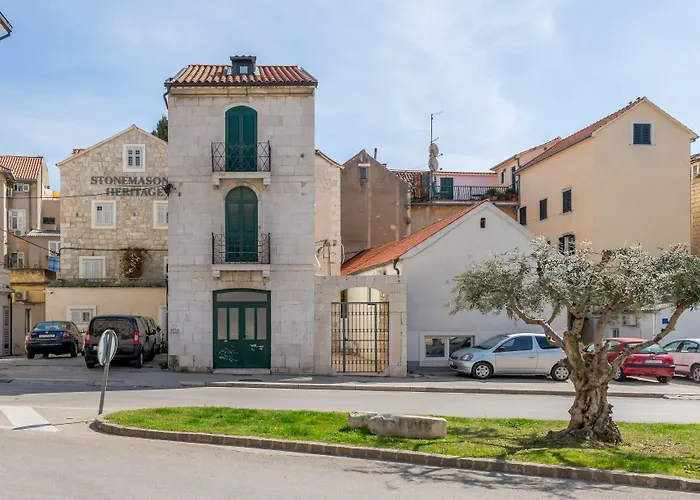 Guest house Stonemasons Heritage Split