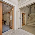 Stonemasons Heritage Guest house 4*