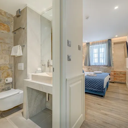 Stonemasons Heritage Konukevi 4*