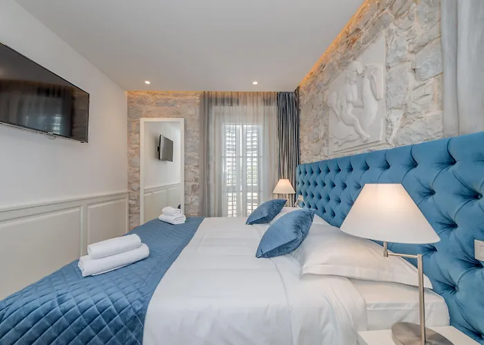 Stonemasons Heritage 4*